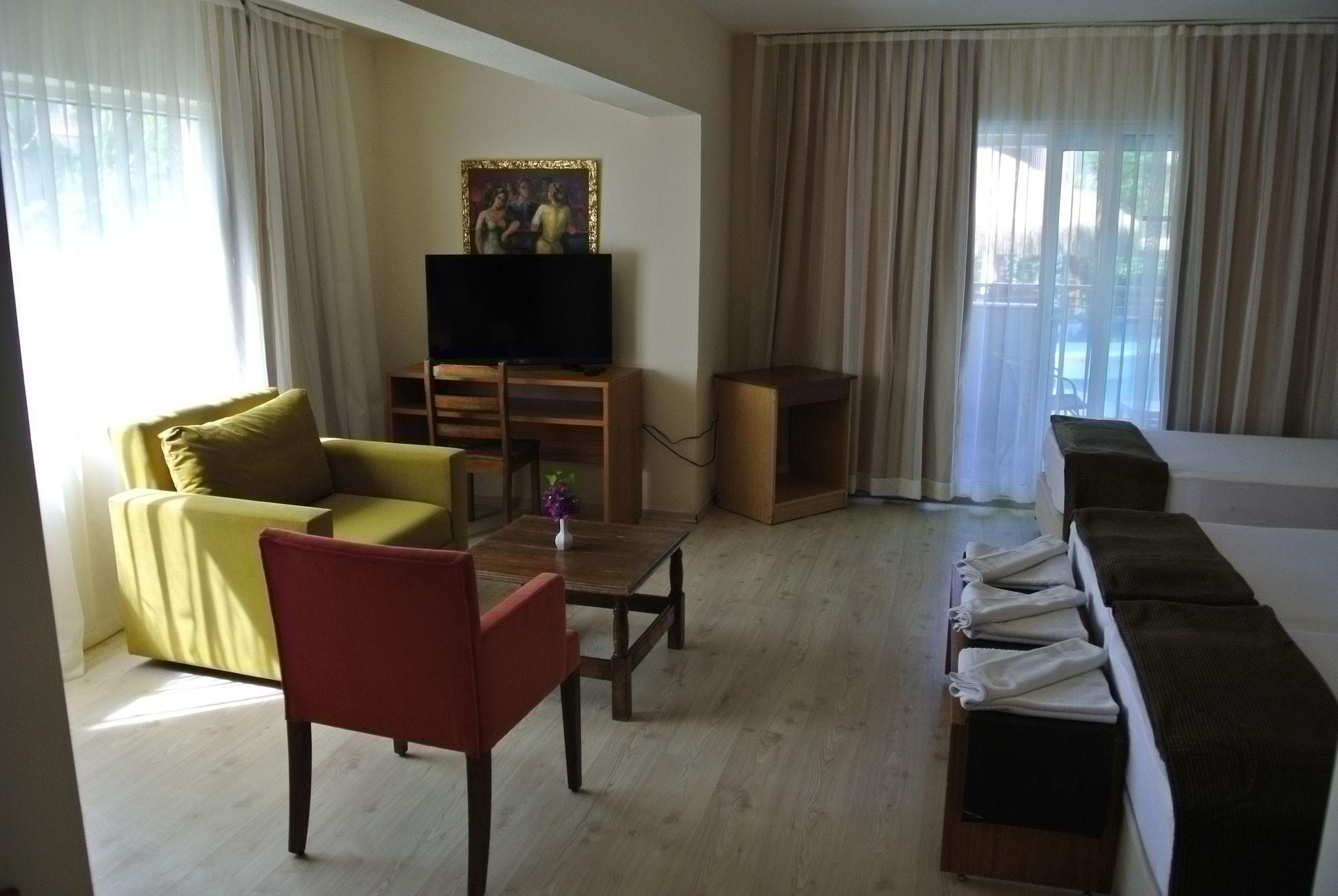 Begonville Hotel (Adults Only) Мармарис Екстериор снимка