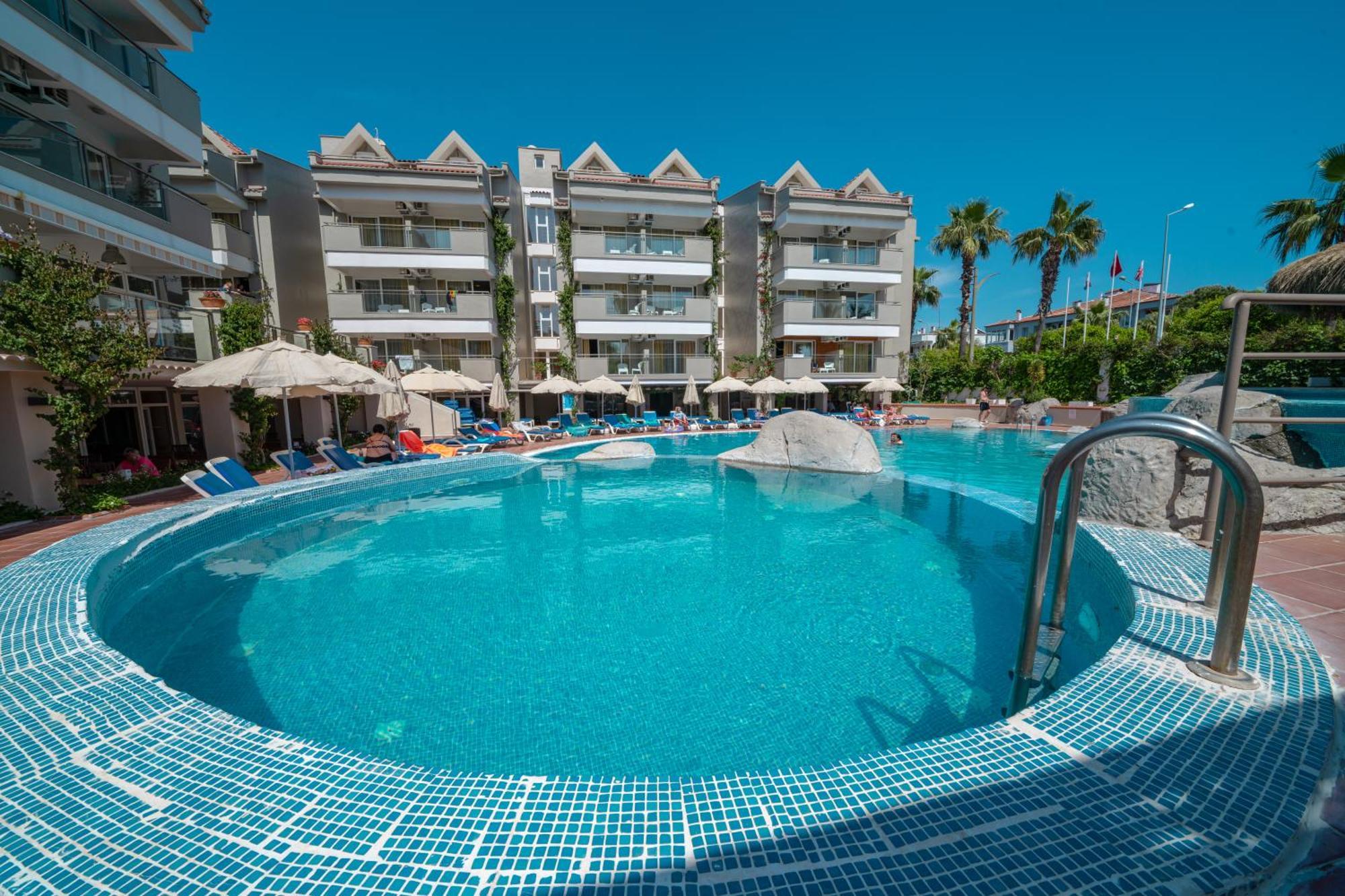 Begonville Hotel (Adults Only) Мармарис Екстериор снимка