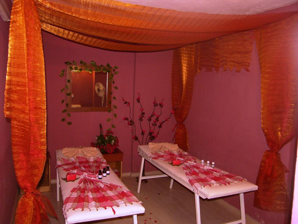 Begonville Hotel (Adults Only) Мармарис Екстериор снимка