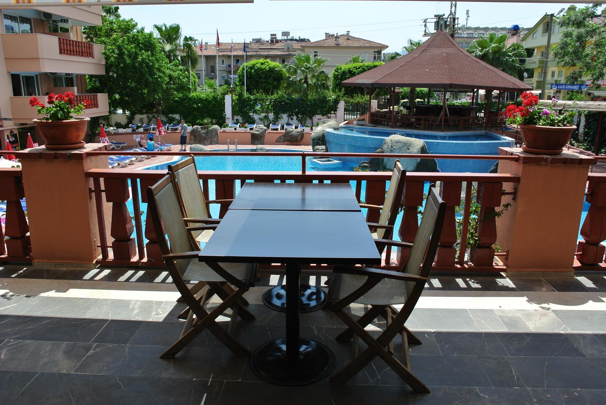 Begonville Hotel (Adults Only) Мармарис Екстериор снимка