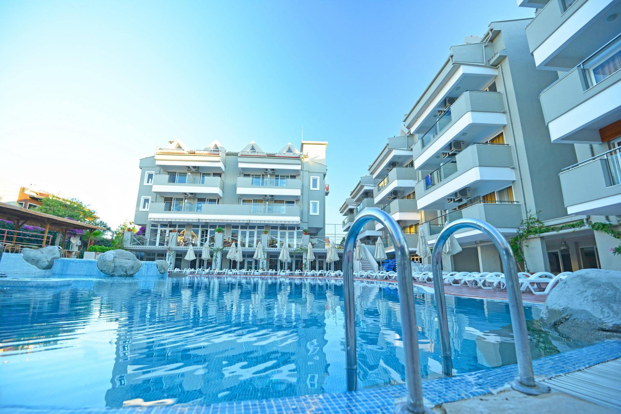 Begonville Hotel (Adults Only) Мармарис Екстериор снимка